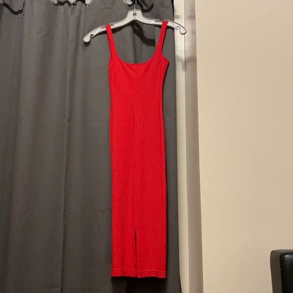 Euc red American apparel red midi dress - Picture 2 of 4